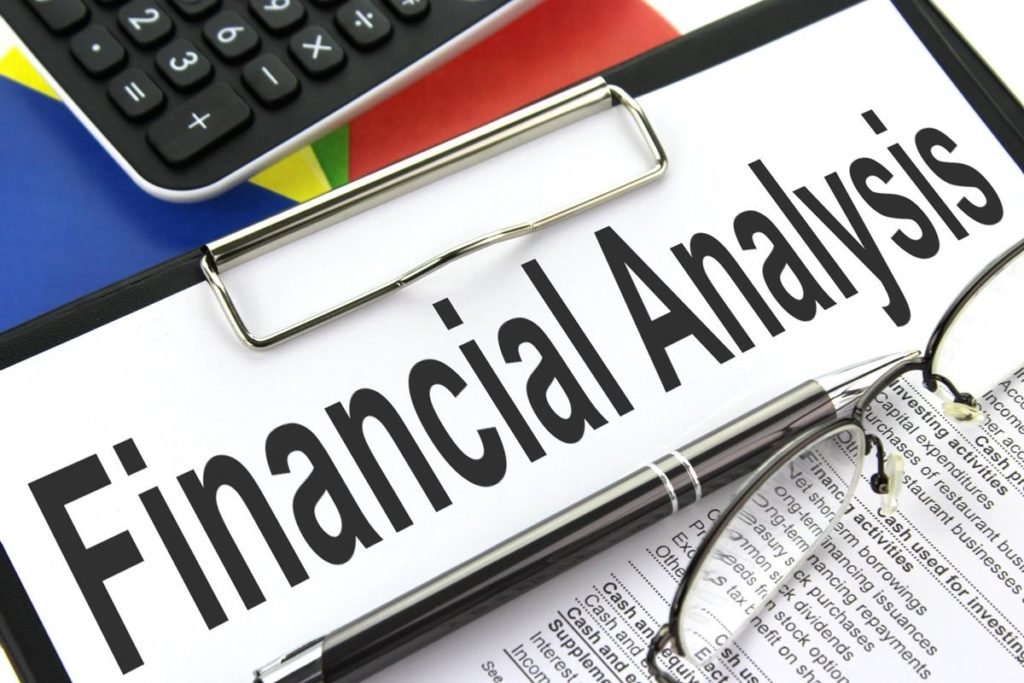 Menerapkan Teknik Analisis Data pada Aplikasi Finansial
